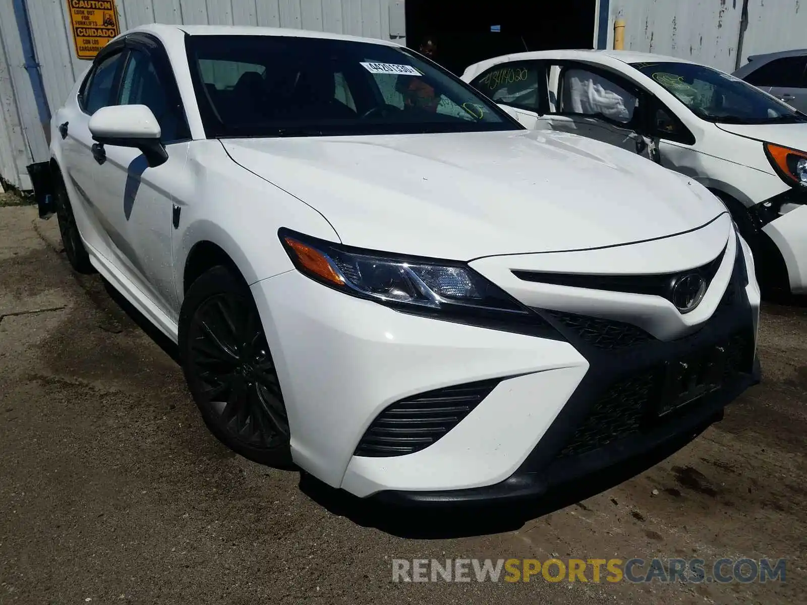 1 Photograph of a damaged car 4T1B11HK6KU204875 TOYOTA CAMRY 2019