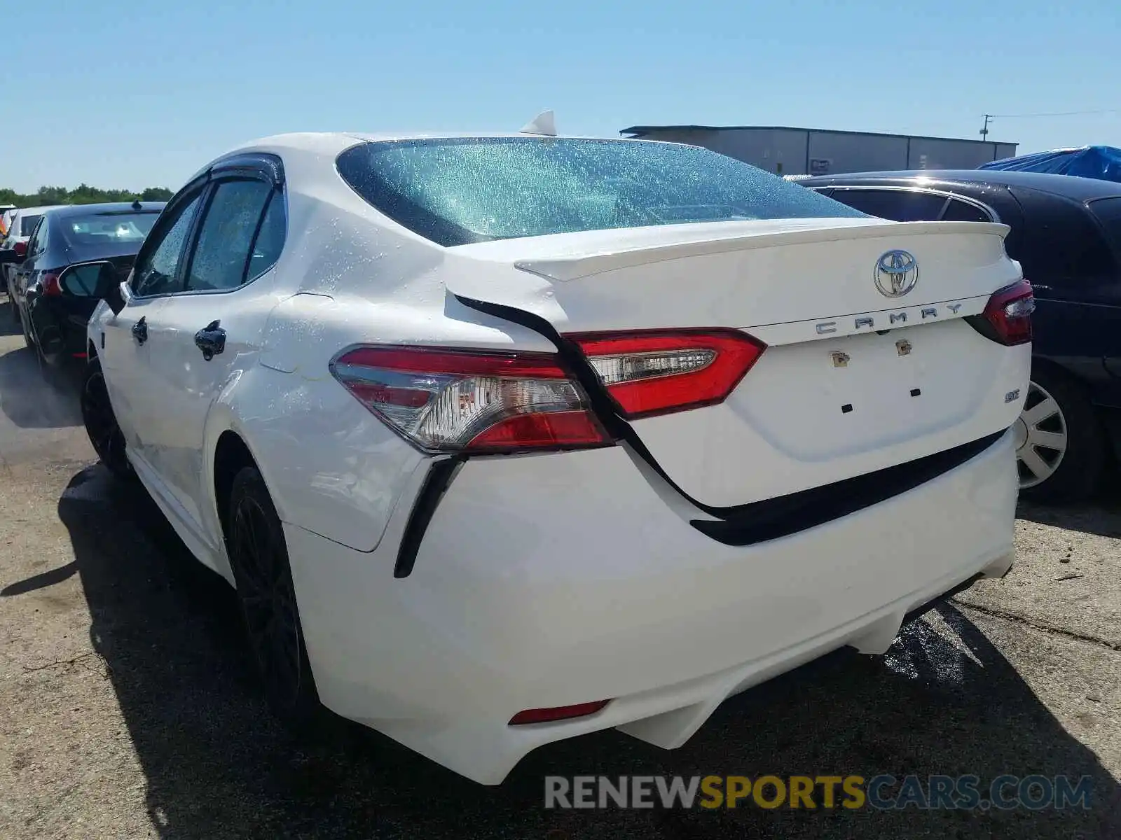 3 Photograph of a damaged car 4T1B11HK6KU204875 TOYOTA CAMRY 2019