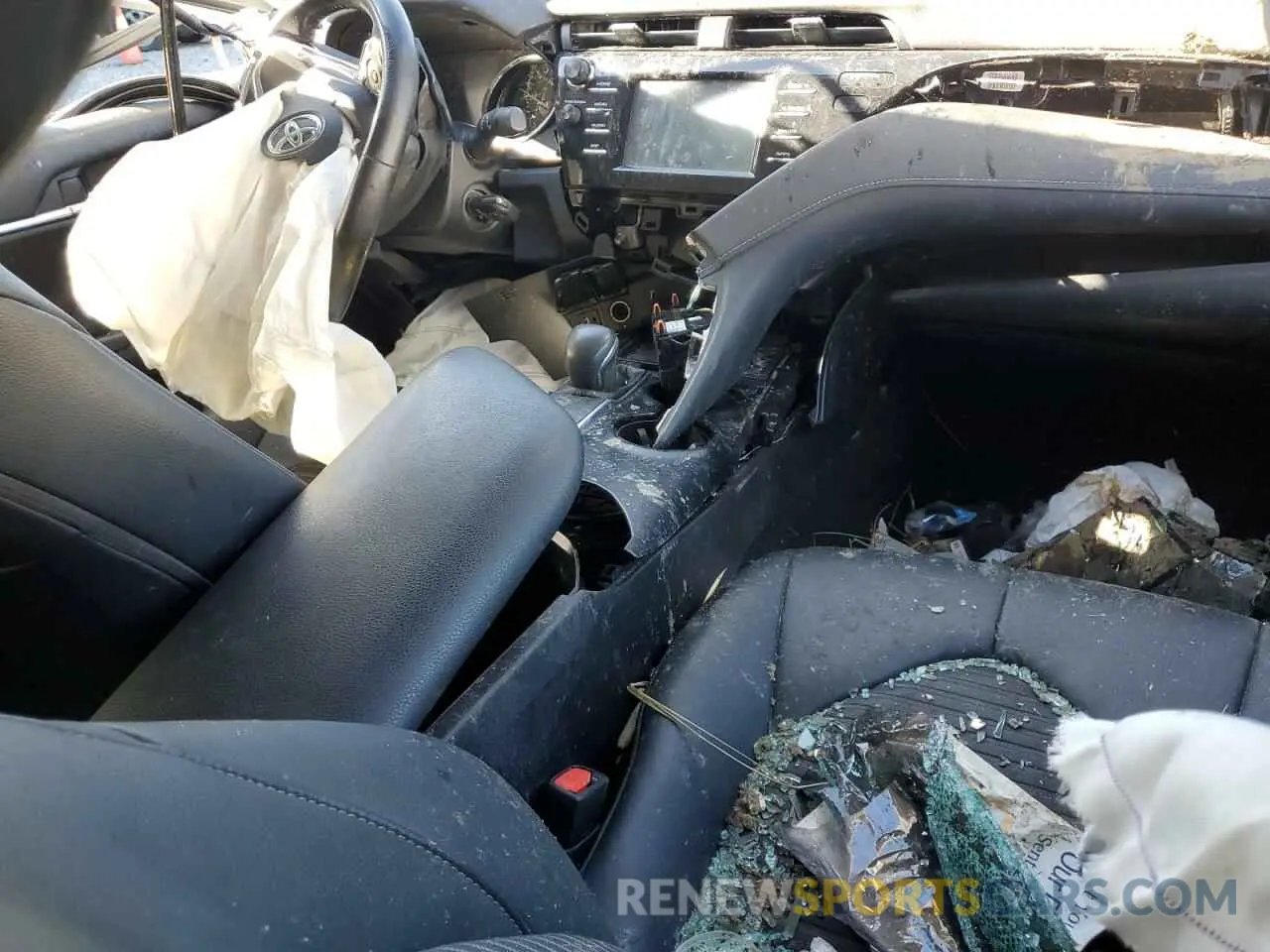8 Photograph of a damaged car 4T1B11HK6KU206867 TOYOTA CAMRY 2019