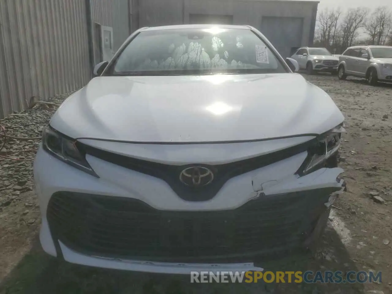 5 Photograph of a damaged car 4T1B11HK6KU207081 TOYOTA CAMRY 2019