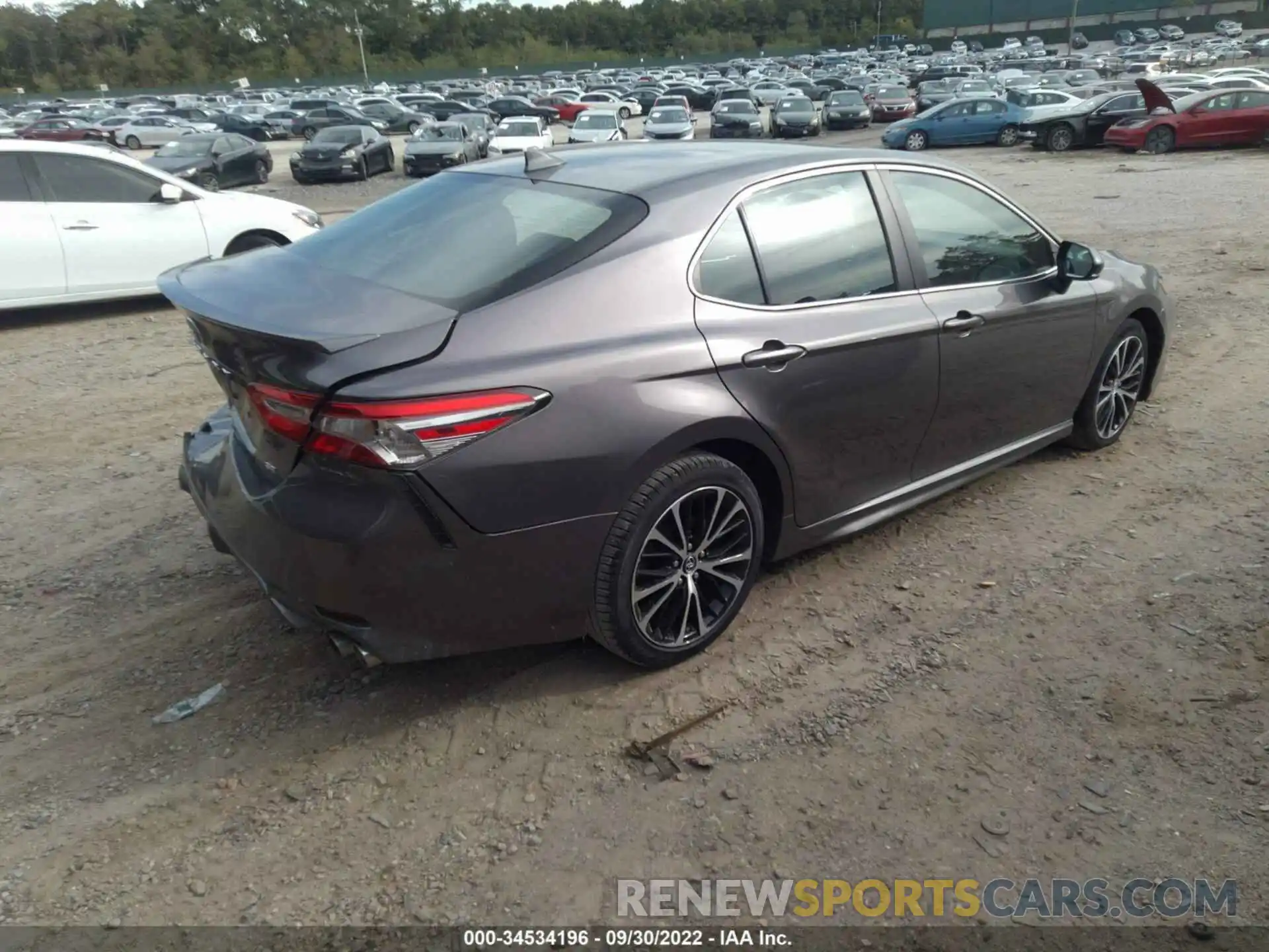 4 Photograph of a damaged car 4T1B11HK6KU209865 TOYOTA CAMRY 2019