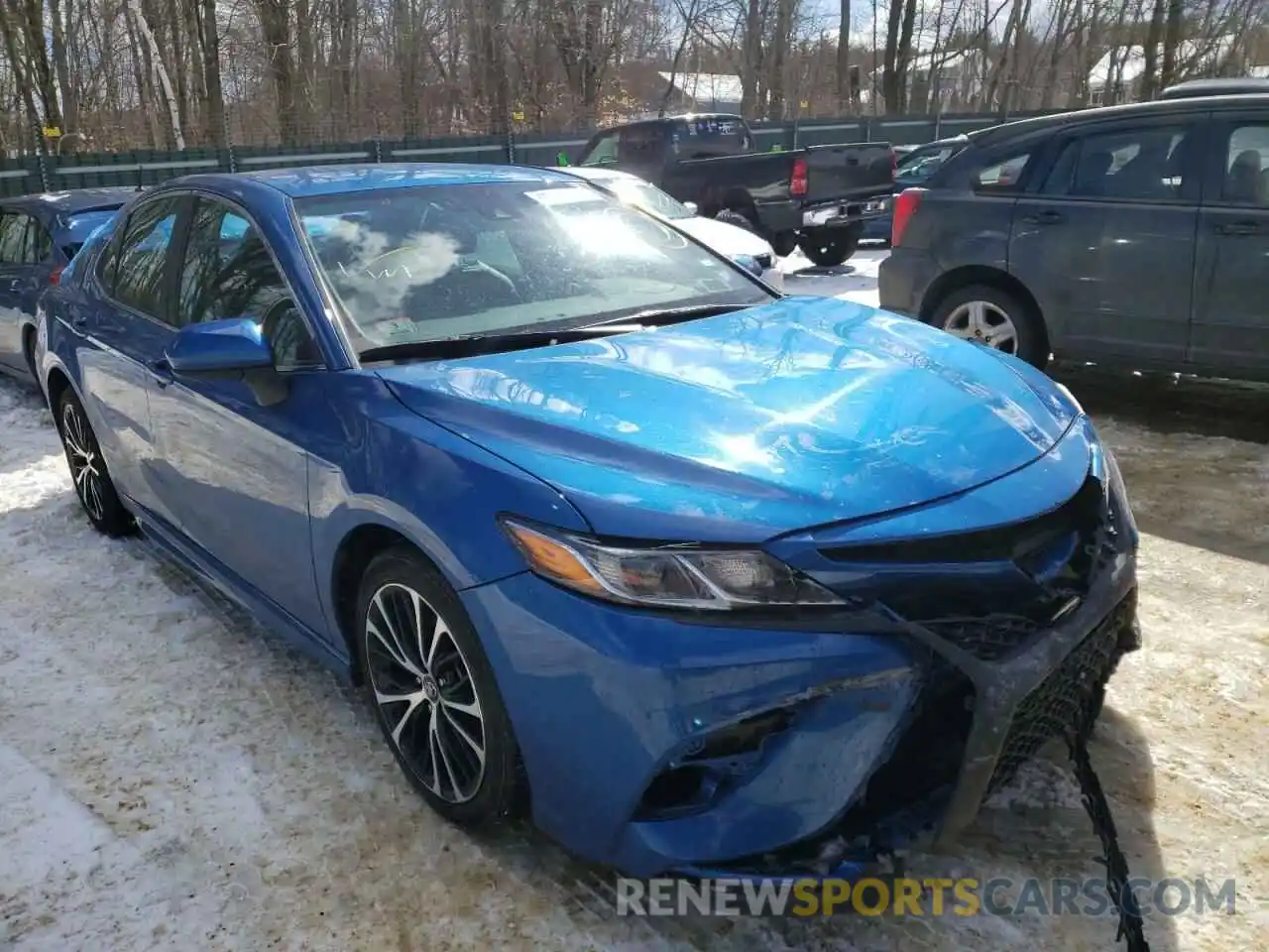 1 Photograph of a damaged car 4T1B11HK6KU214614 TOYOTA CAMRY 2019