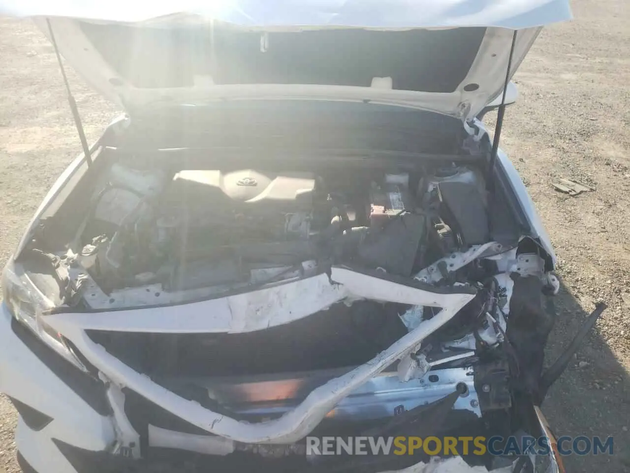 11 Photograph of a damaged car 4T1B11HK6KU215049 TOYOTA CAMRY 2019