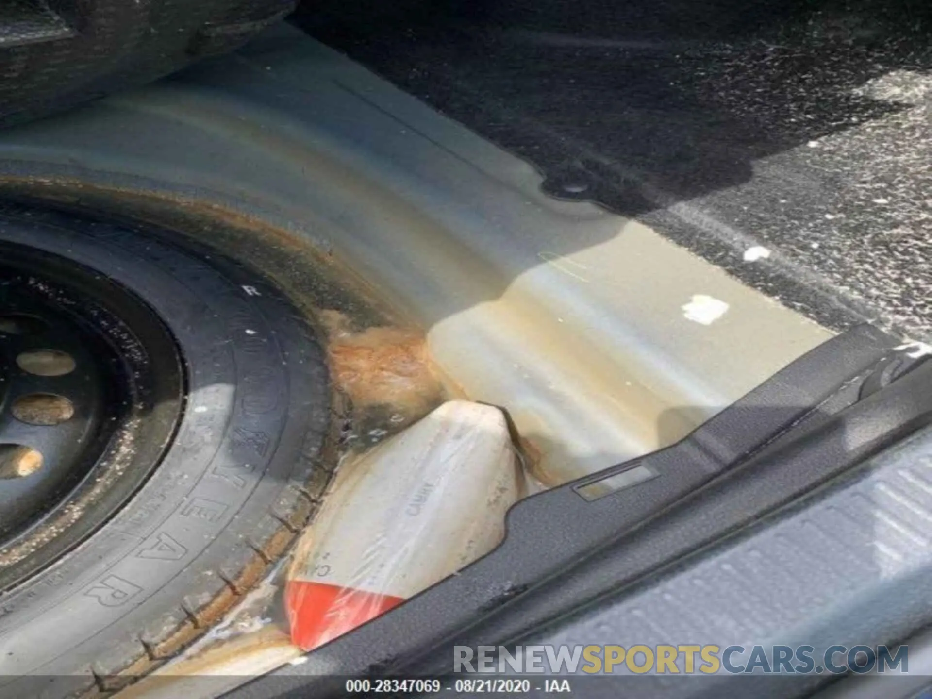 7 Photograph of a damaged car 4T1B11HK6KU218114 TOYOTA CAMRY 2019