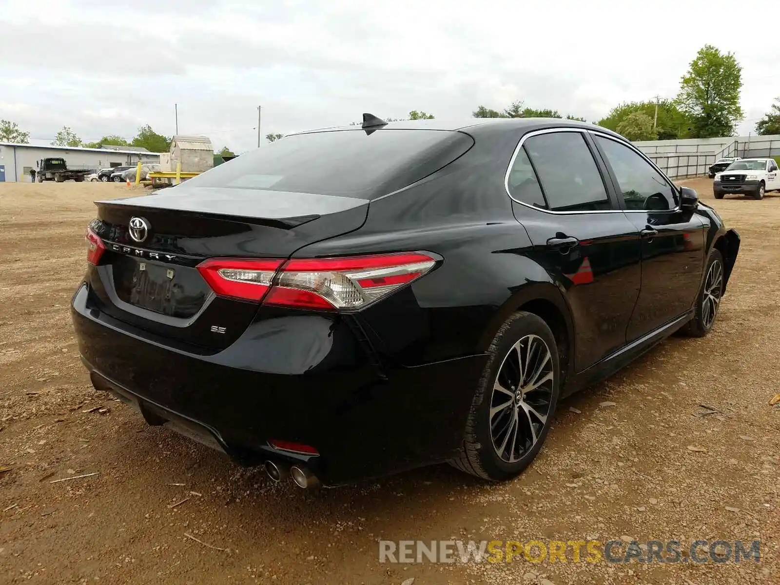 4 Photograph of a damaged car 4T1B11HK6KU218520 TOYOTA CAMRY 2019