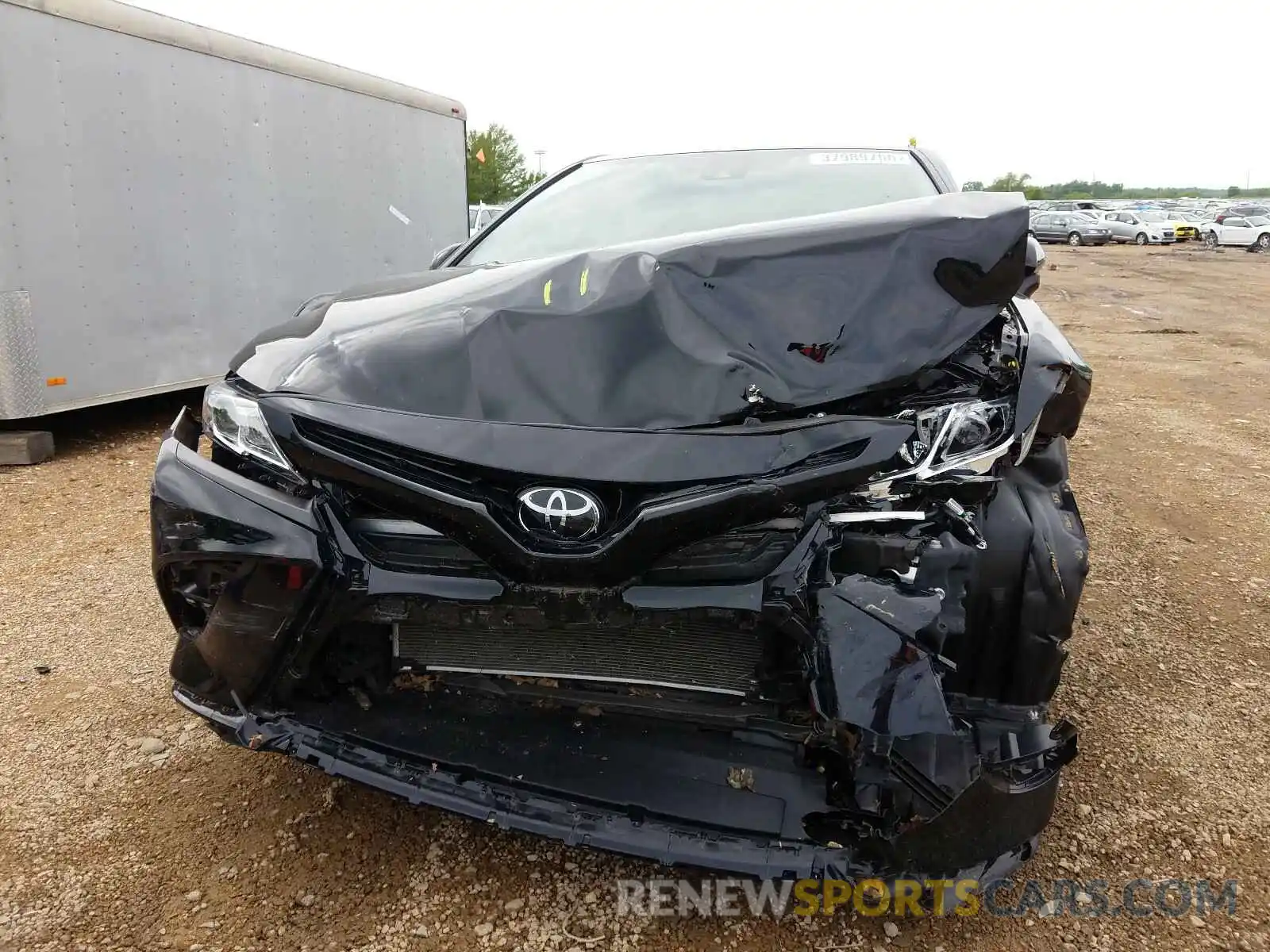 9 Photograph of a damaged car 4T1B11HK6KU218520 TOYOTA CAMRY 2019