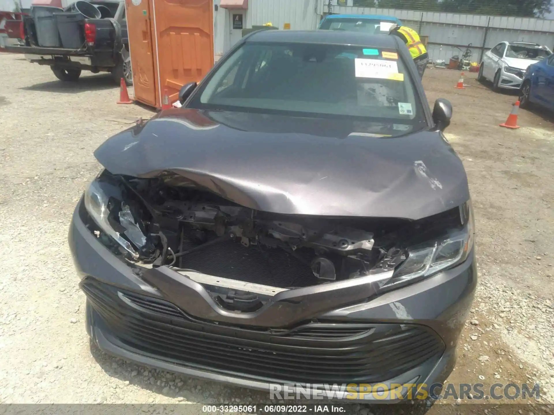 6 Photograph of a damaged car 4T1B11HK6KU219151 TOYOTA CAMRY 2019