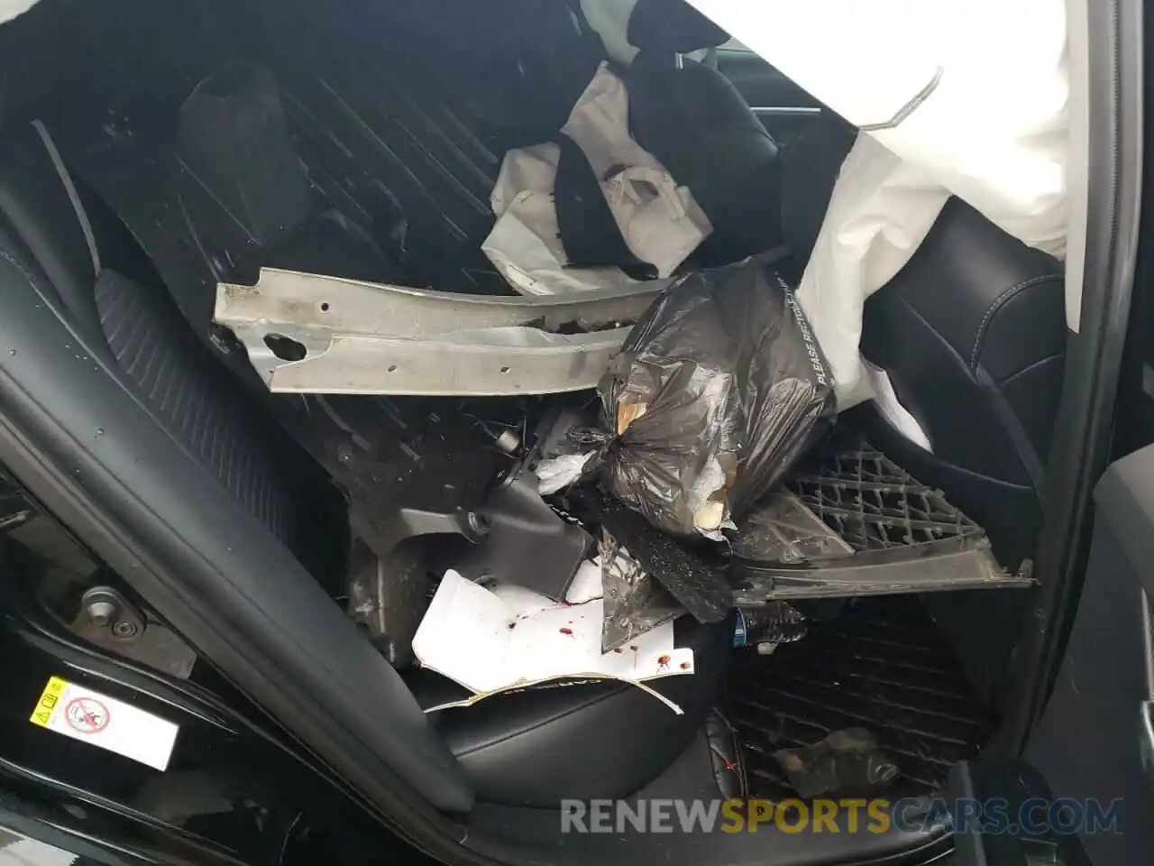 6 Photograph of a damaged car 4T1B11HK6KU224706 TOYOTA CAMRY 2019