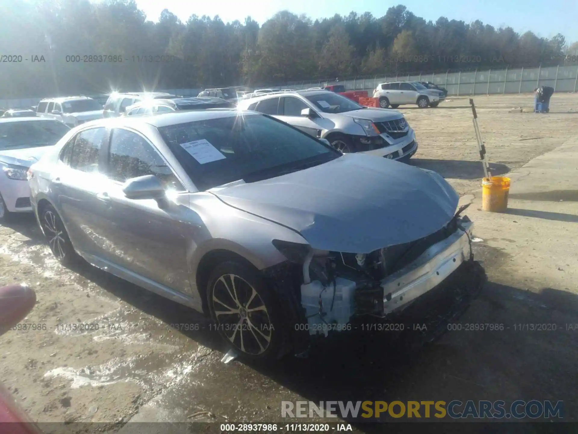 1 Photograph of a damaged car 4T1B11HK6KU224902 TOYOTA CAMRY 2019