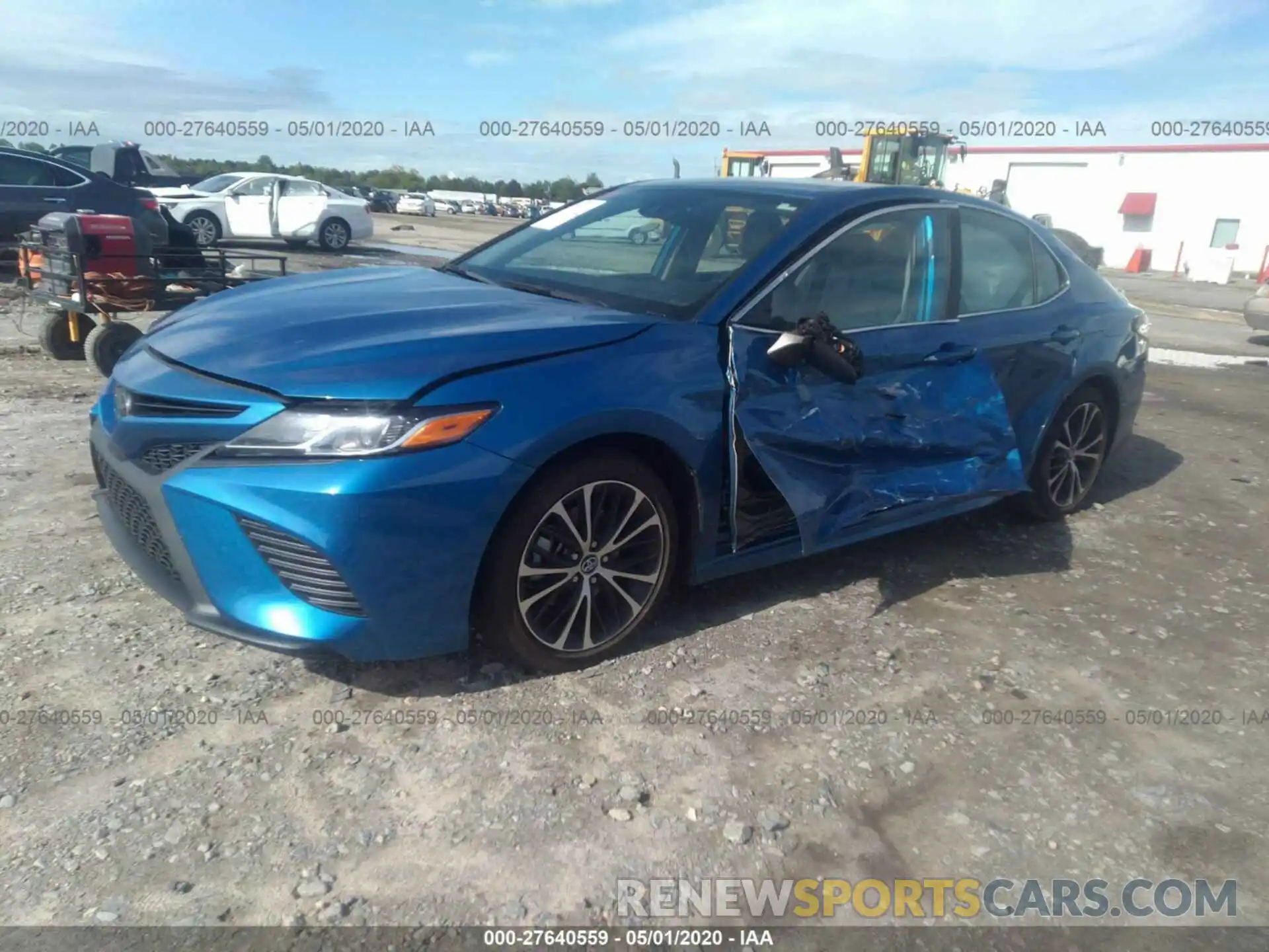 2 Photograph of a damaged car 4T1B11HK6KU225421 TOYOTA CAMRY 2019