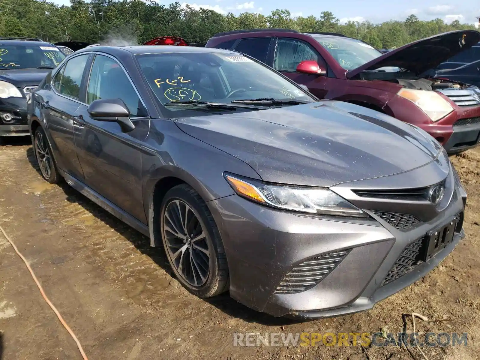 1 Photograph of a damaged car 4T1B11HK6KU225998 TOYOTA CAMRY 2019