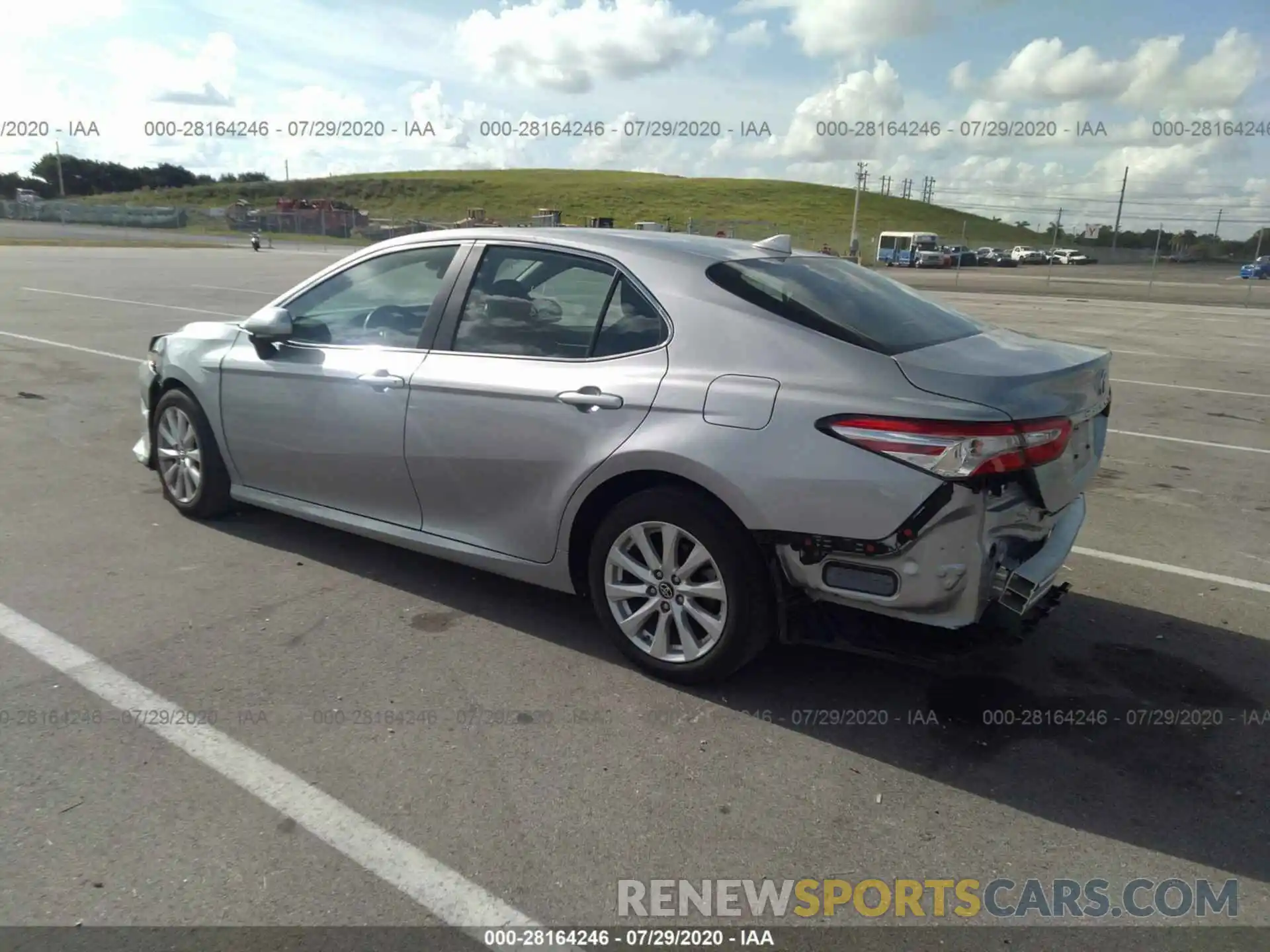 3 Photograph of a damaged car 4T1B11HK6KU226486 TOYOTA CAMRY 2019