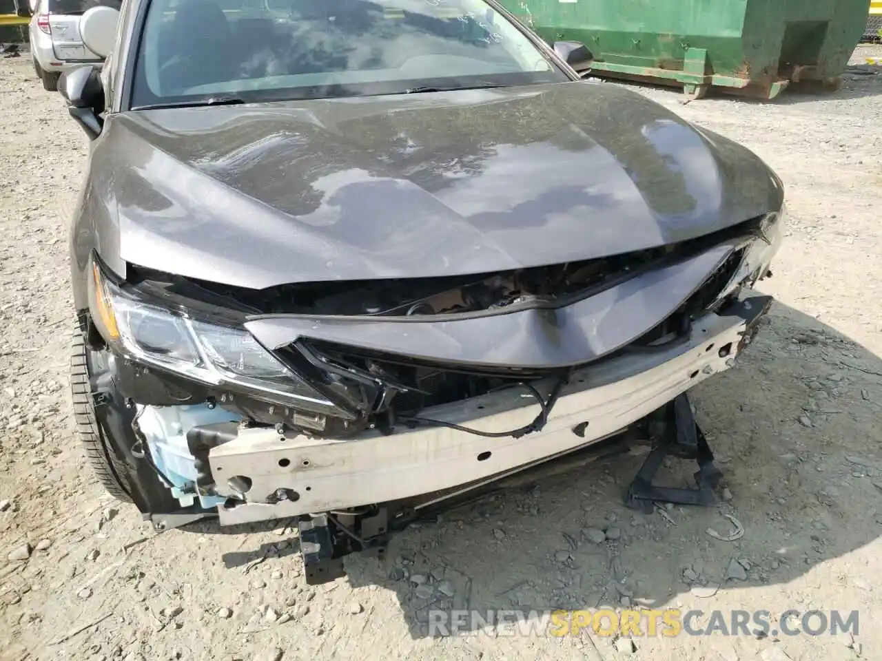 9 Photograph of a damaged car 4T1B11HK6KU226844 TOYOTA CAMRY 2019