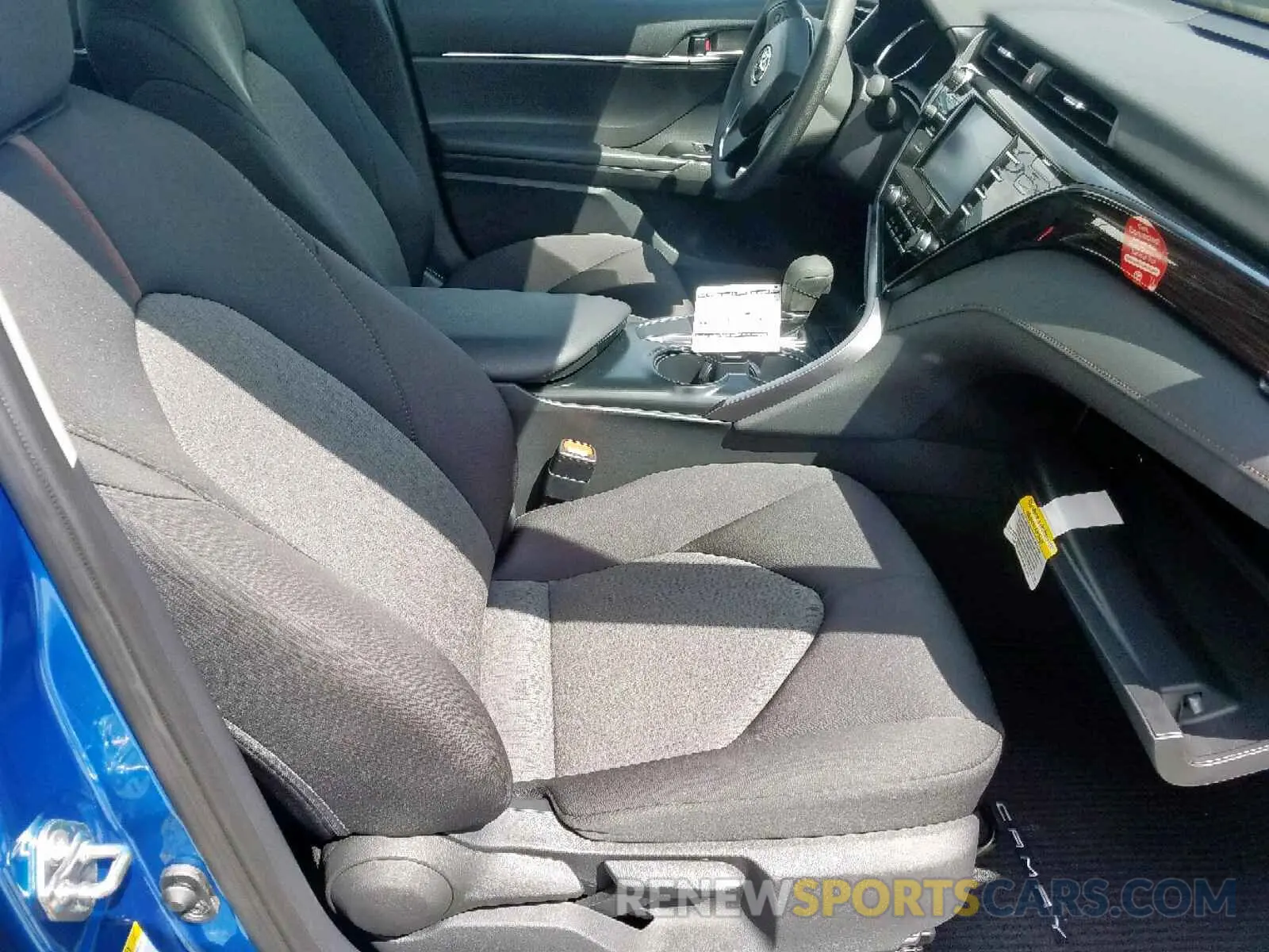 5 Photograph of a damaged car 4T1B11HK6KU236063 TOYOTA CAMRY 2019