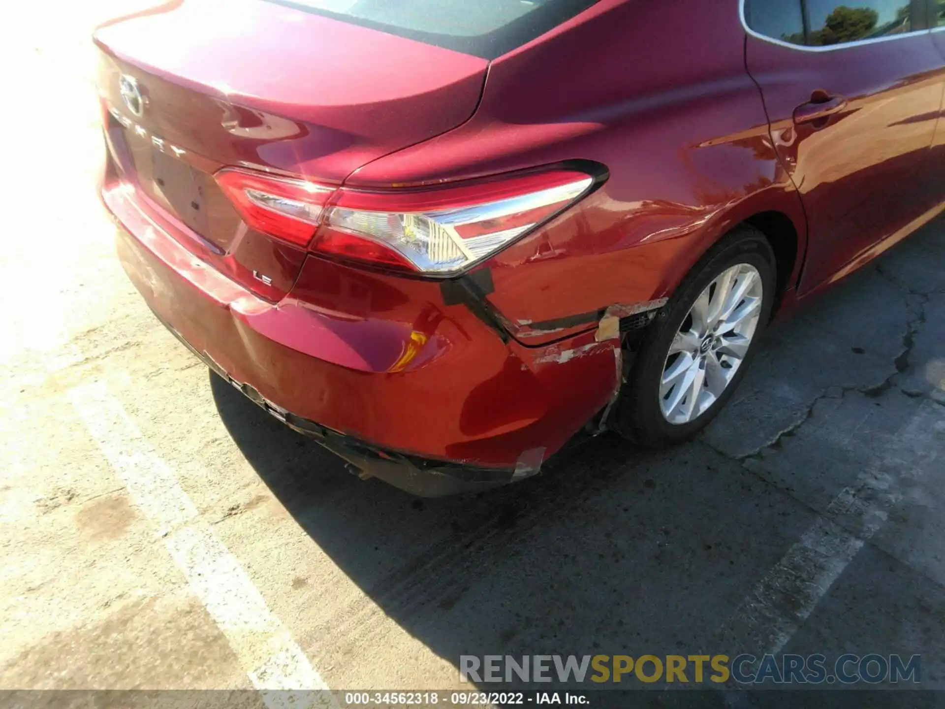 6 Photograph of a damaged car 4T1B11HK6KU242803 TOYOTA CAMRY 2019