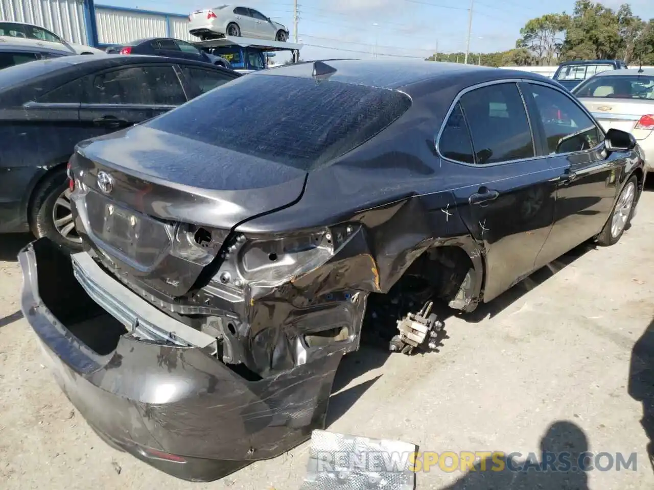 4 Photograph of a damaged car 4T1B11HK6KU248326 TOYOTA CAMRY 2019