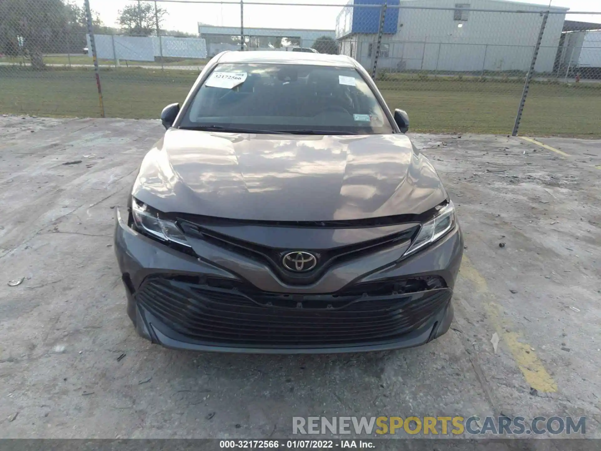 6 Photograph of a damaged car 4T1B11HK6KU257012 TOYOTA CAMRY 2019