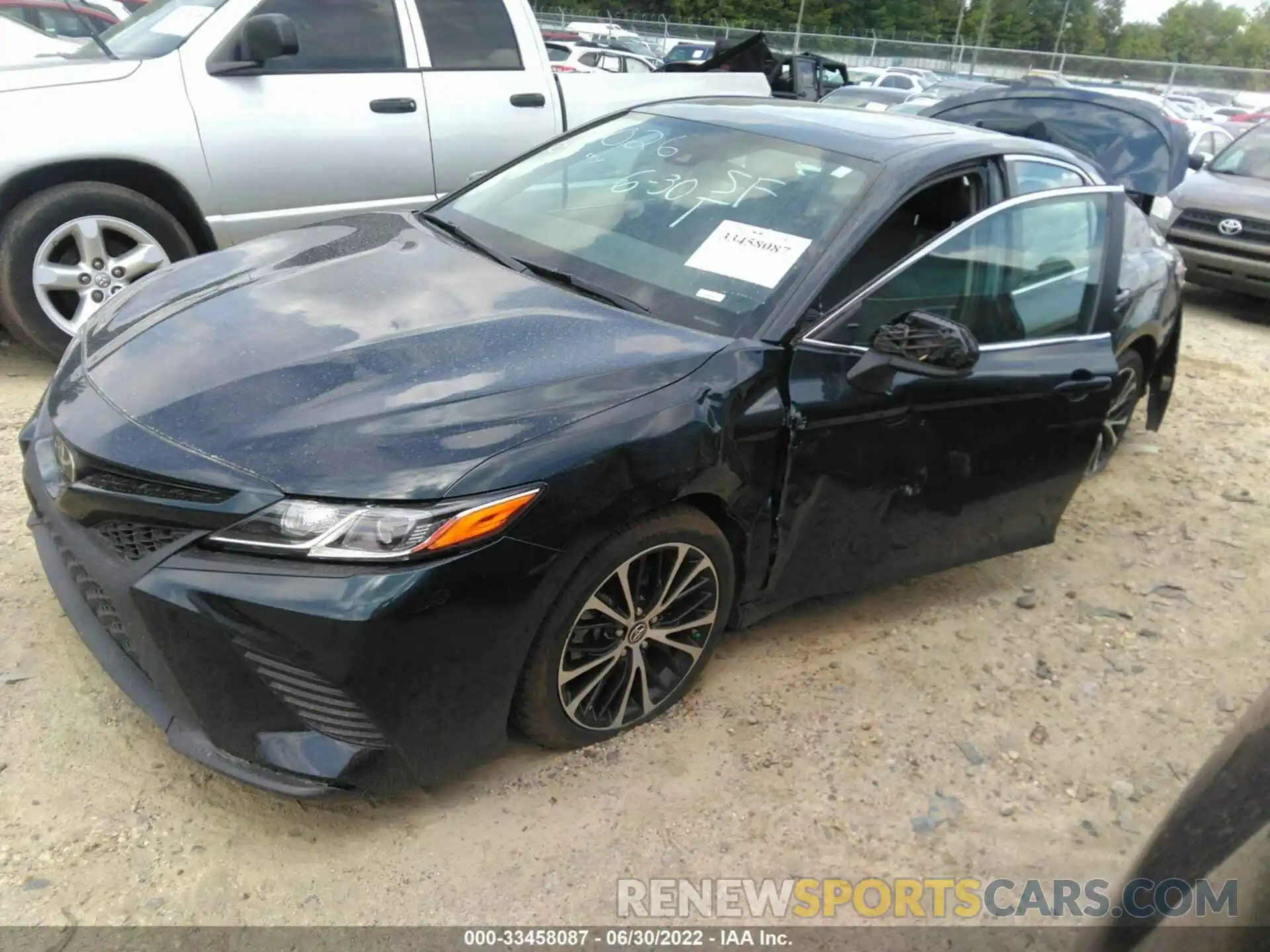 2 Photograph of a damaged car 4T1B11HK6KU257026 TOYOTA CAMRY 2019