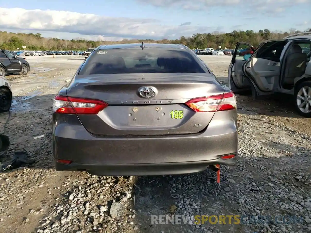 6 Photograph of a damaged car 4T1B11HK6KU258290 TOYOTA CAMRY 2019