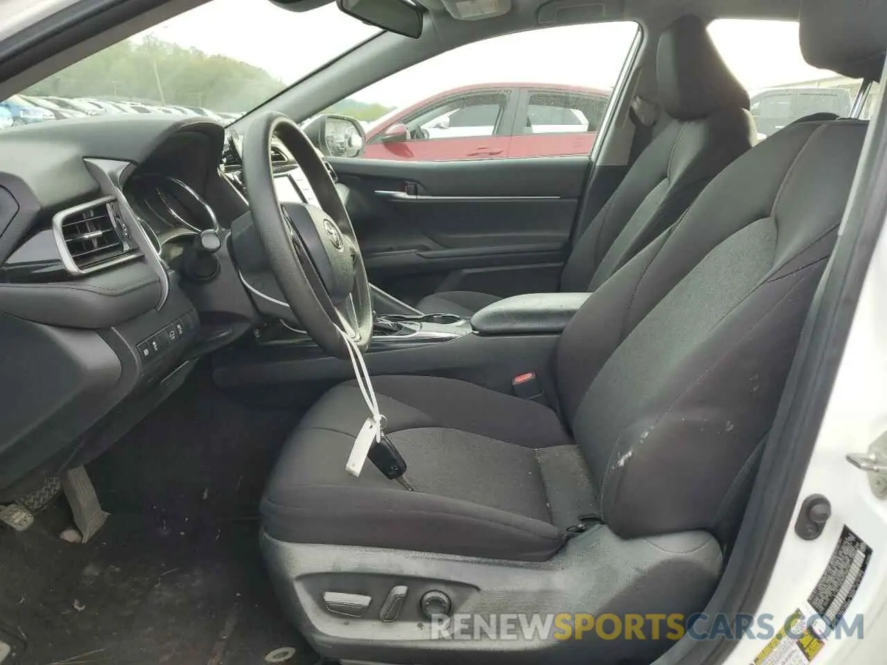 7 Photograph of a damaged car 4T1B11HK6KU258712 TOYOTA CAMRY 2019