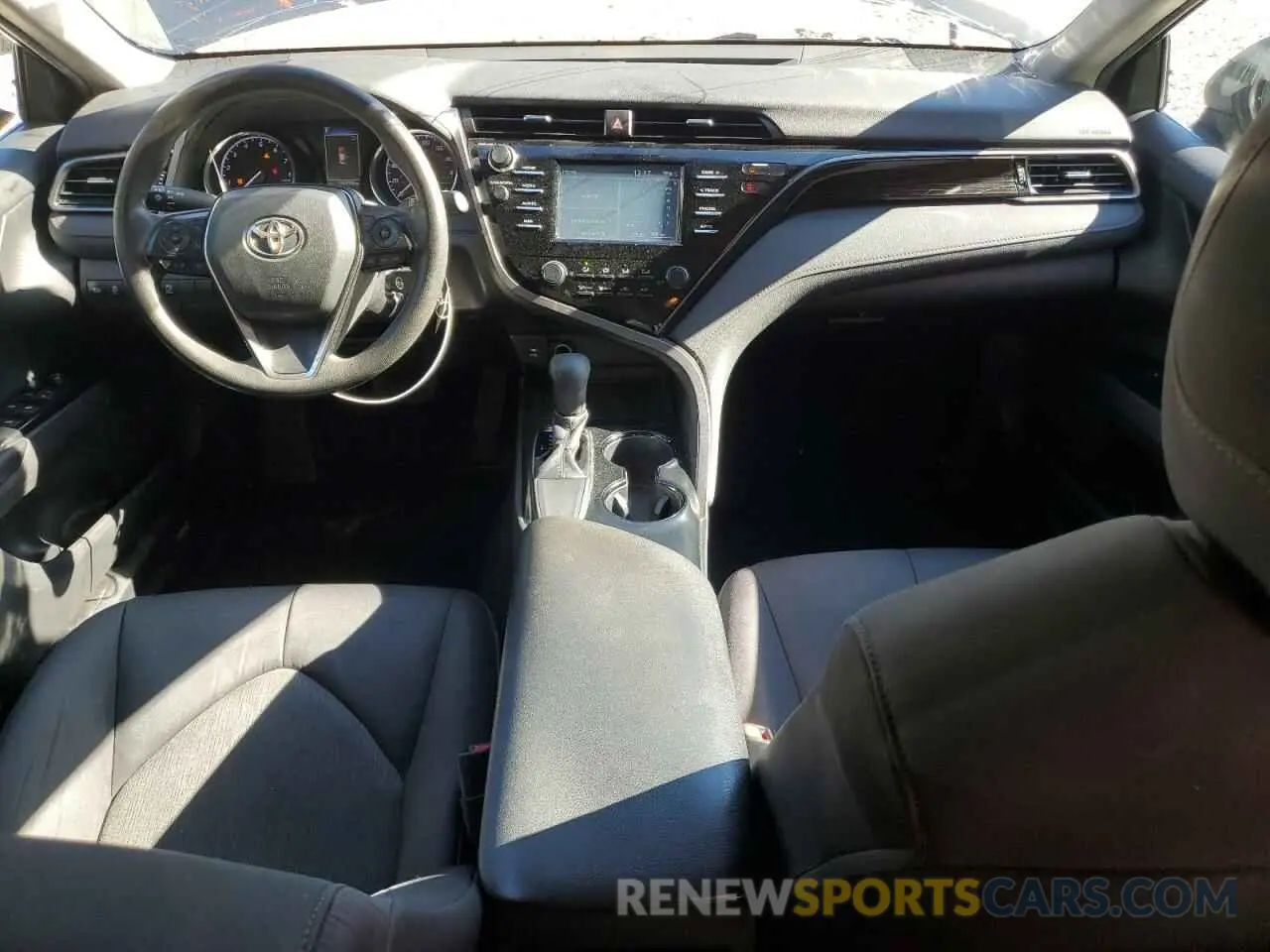 8 Photograph of a damaged car 4T1B11HK6KU261884 TOYOTA CAMRY 2019