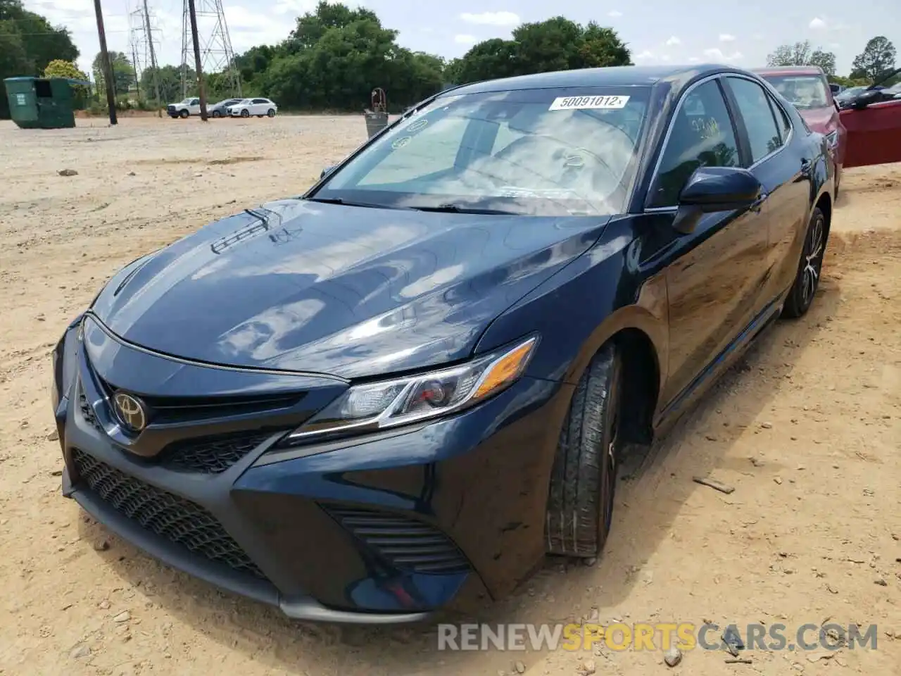 2 Photograph of a damaged car 4T1B11HK6KU262890 TOYOTA CAMRY 2019