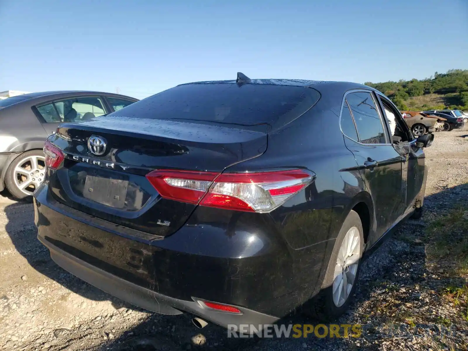 4 Photograph of a damaged car 4T1B11HK6KU262971 TOYOTA CAMRY 2019