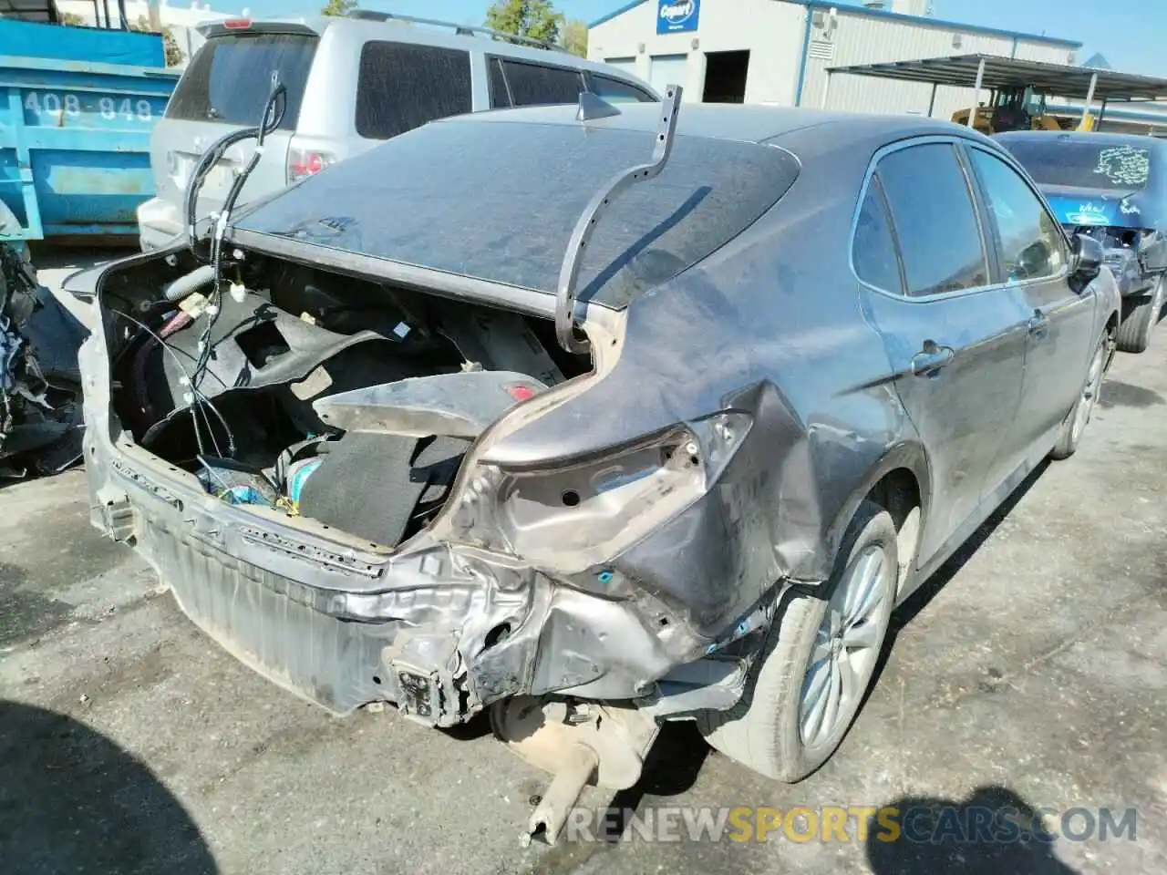 4 Photograph of a damaged car 4T1B11HK6KU266129 TOYOTA CAMRY 2019