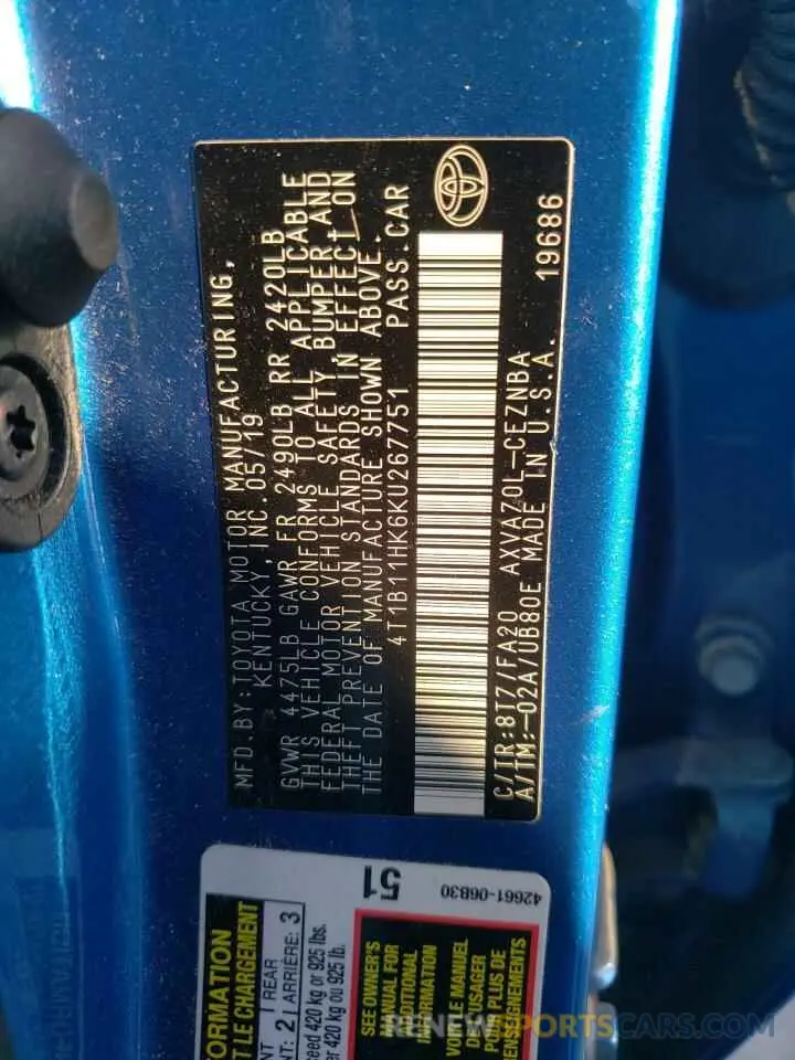 13 Photograph of a damaged car 4T1B11HK6KU267751 TOYOTA CAMRY 2019