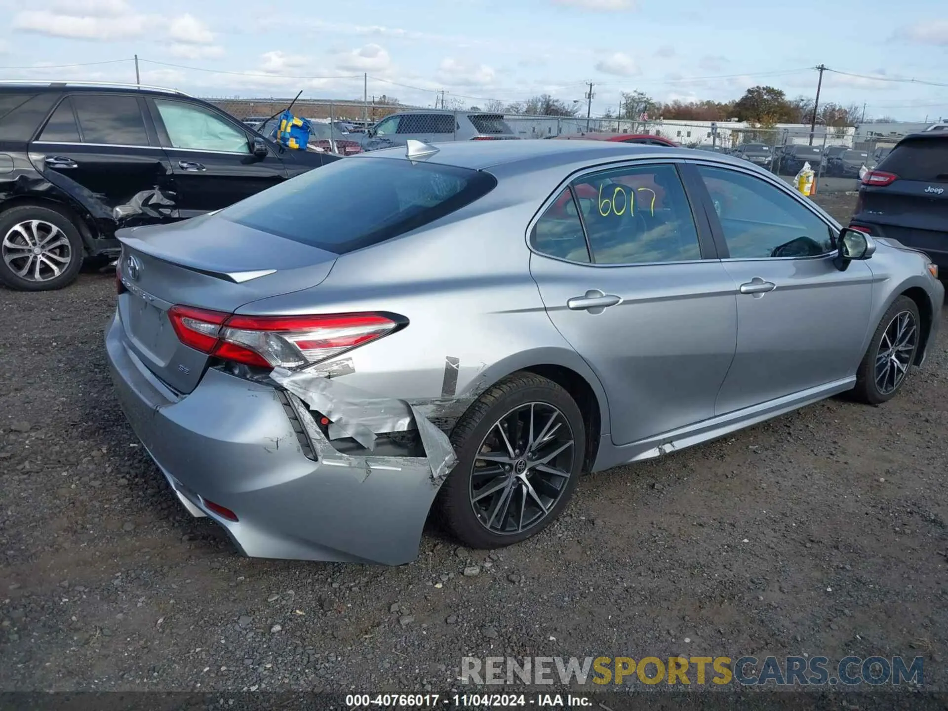 6 Photograph of a damaged car 4T1B11HK6KU268835 TOYOTA CAMRY 2019