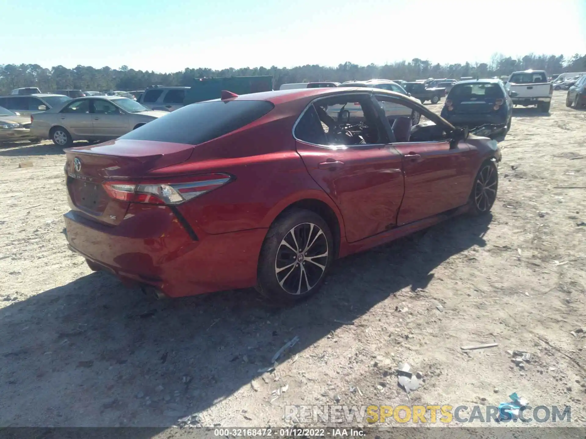 4 Photograph of a damaged car 4T1B11HK6KU276711 TOYOTA CAMRY 2019