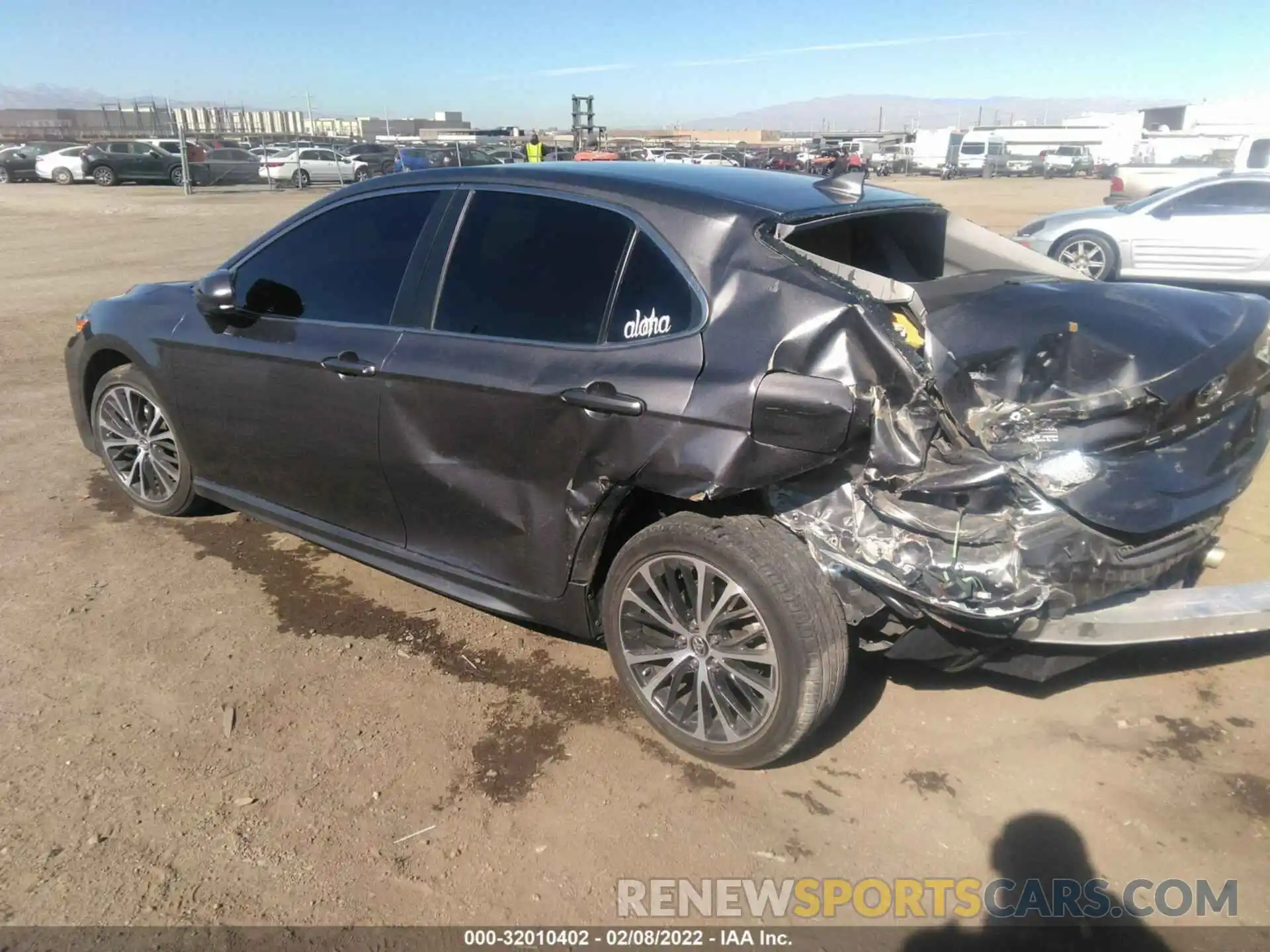 3 Photograph of a damaged car 4T1B11HK6KU283299 TOYOTA CAMRY 2019