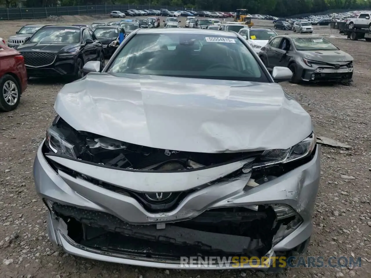 5 Photograph of a damaged car 4T1B11HK6KU283951 TOYOTA CAMRY 2019