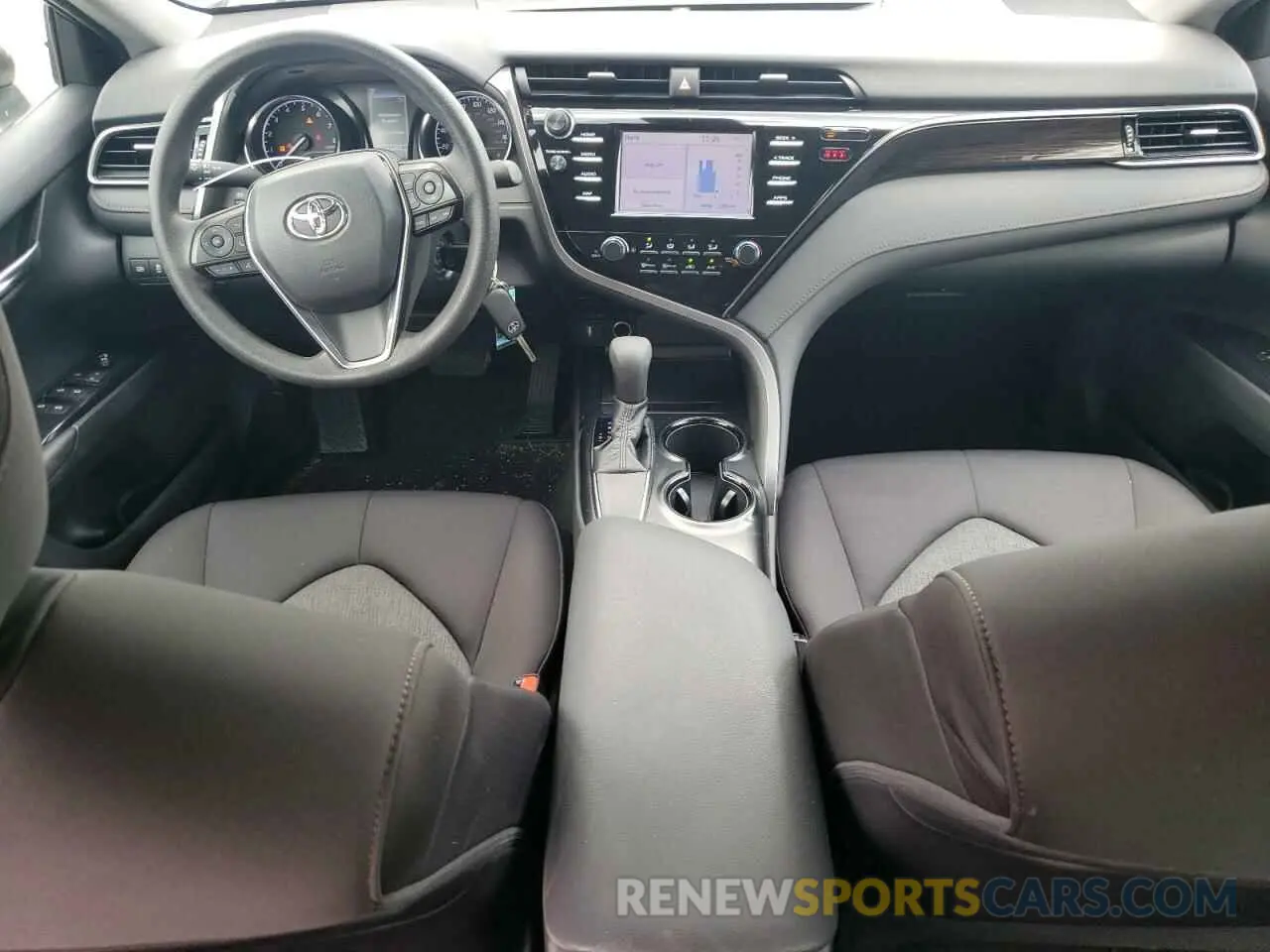 8 Photograph of a damaged car 4T1B11HK6KU283951 TOYOTA CAMRY 2019
