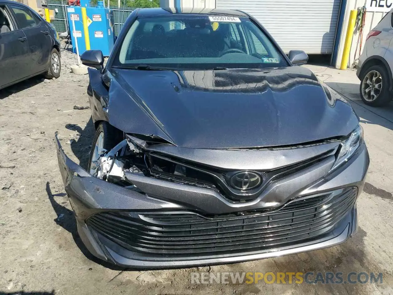 5 Photograph of a damaged car 4T1B11HK6KU284341 TOYOTA CAMRY 2019
