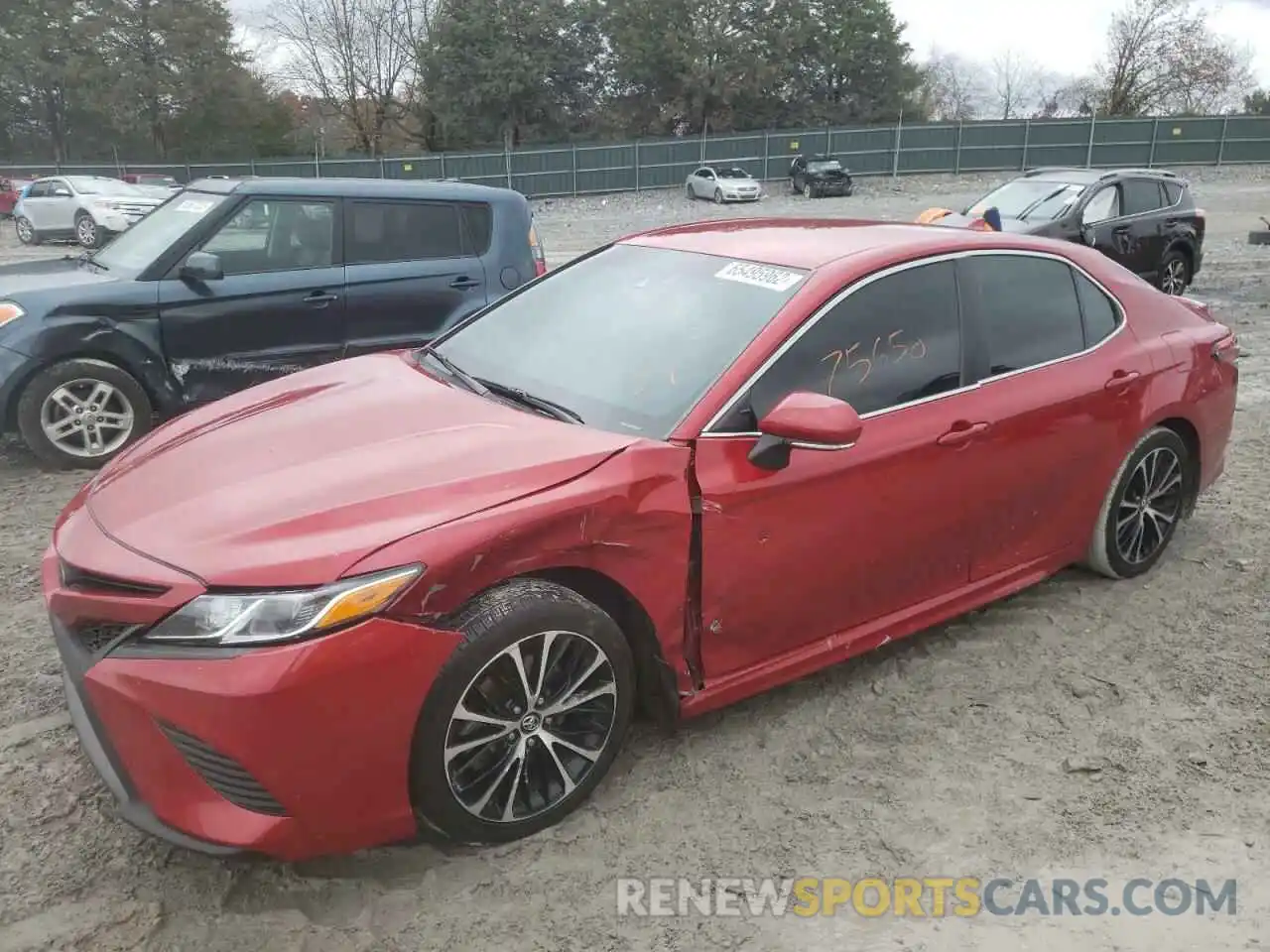 2 Photograph of a damaged car 4T1B11HK6KU284534 TOYOTA CAMRY 2019