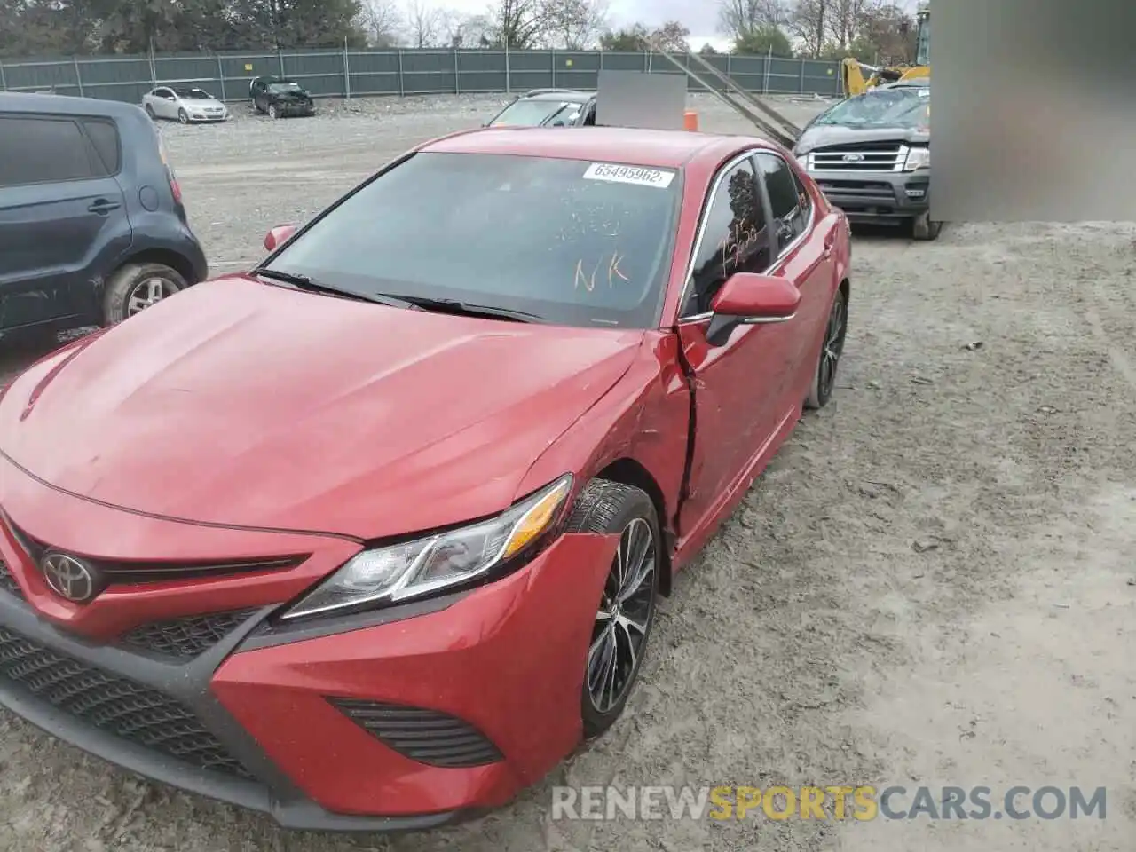 9 Photograph of a damaged car 4T1B11HK6KU284534 TOYOTA CAMRY 2019