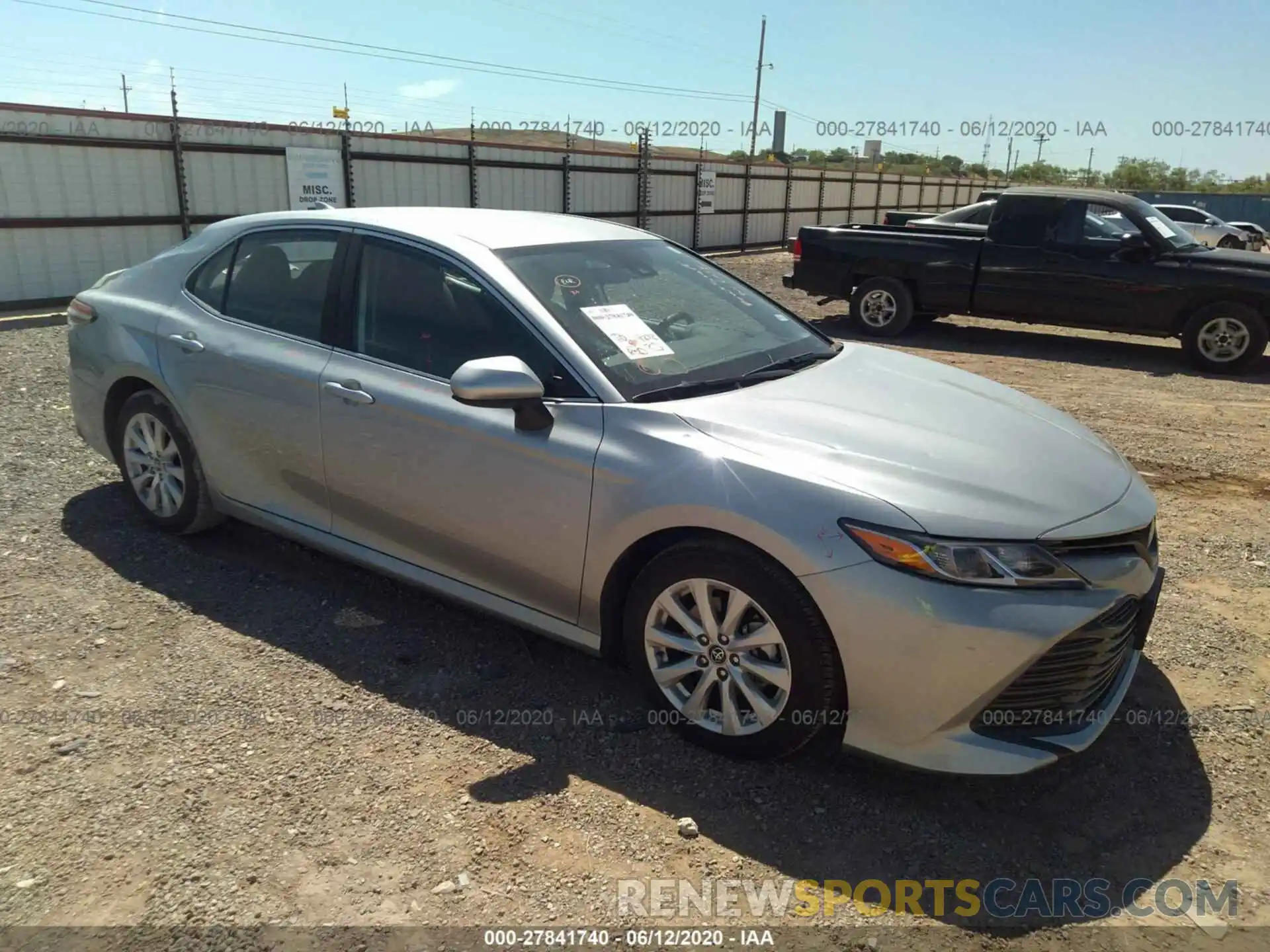 1 Photograph of a damaged car 4T1B11HK6KU287238 TOYOTA CAMRY 2019