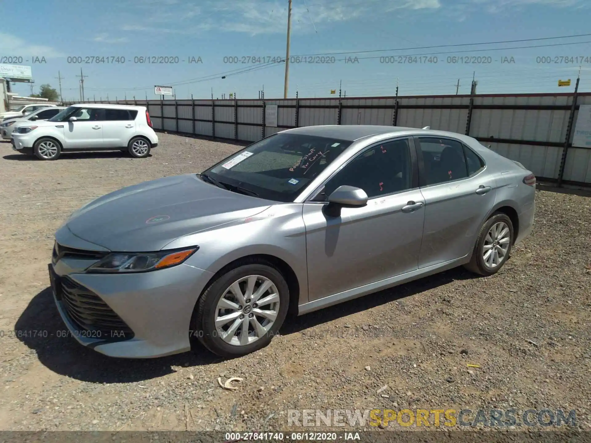 2 Photograph of a damaged car 4T1B11HK6KU287238 TOYOTA CAMRY 2019