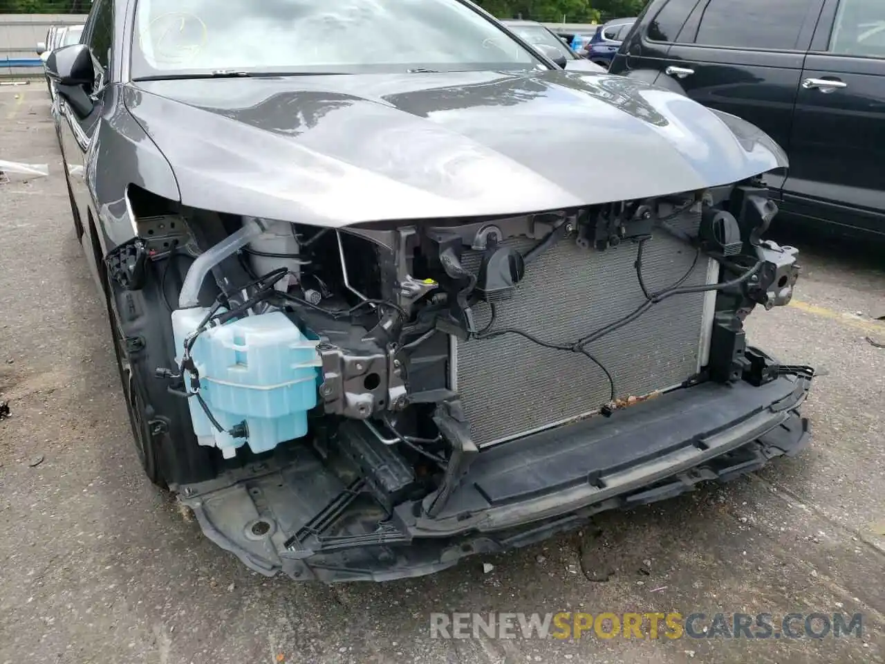 9 Photograph of a damaged car 4T1B11HK6KU295209 TOYOTA CAMRY 2019