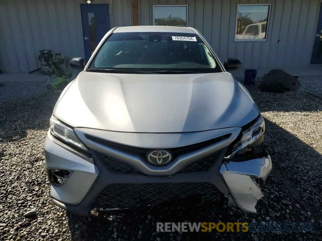 5 Photograph of a damaged car 4T1B11HK6KU297199 TOYOTA CAMRY 2019