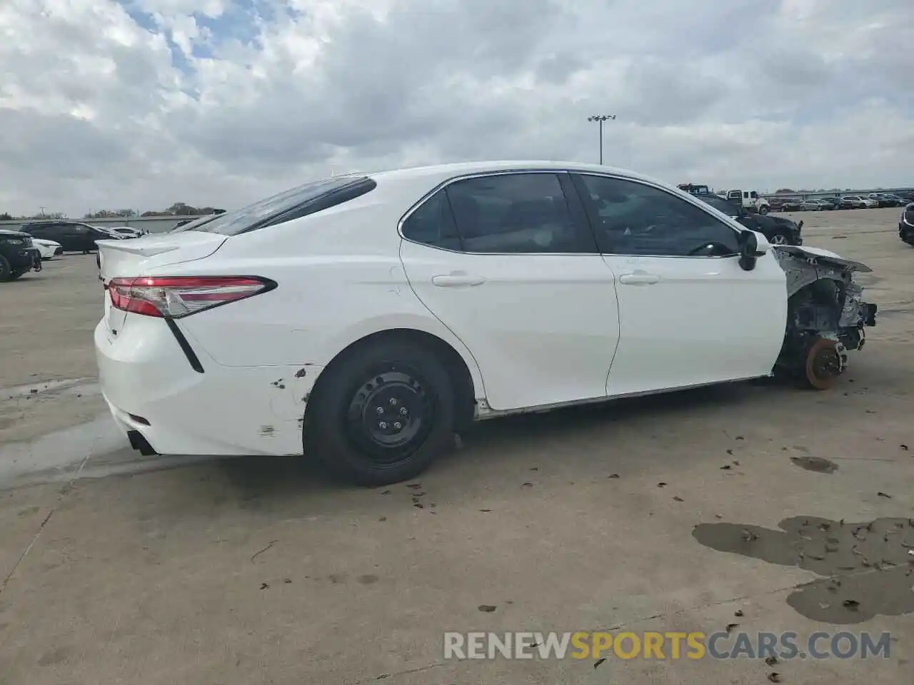 3 Photograph of a damaged car 4T1B11HK6KU298059 TOYOTA CAMRY 2019