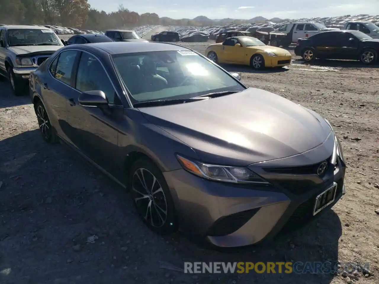 1 Photograph of a damaged car 4T1B11HK6KU680012 TOYOTA CAMRY 2019