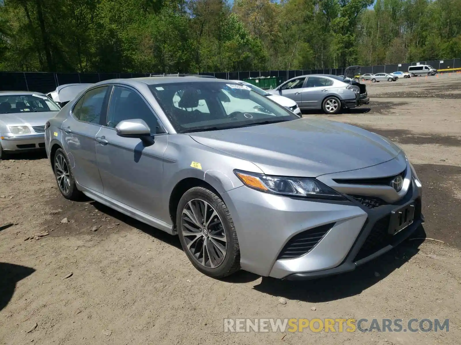 1 Photograph of a damaged car 4T1B11HK6KU681029 TOYOTA CAMRY 2019