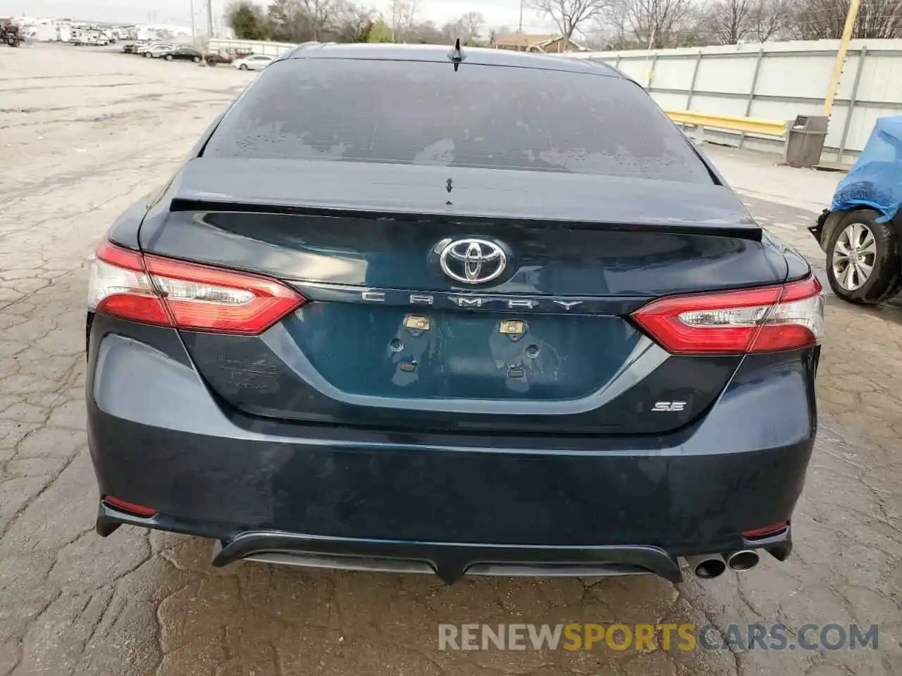 6 Photograph of a damaged car 4T1B11HK6KU684318 TOYOTA CAMRY 2019