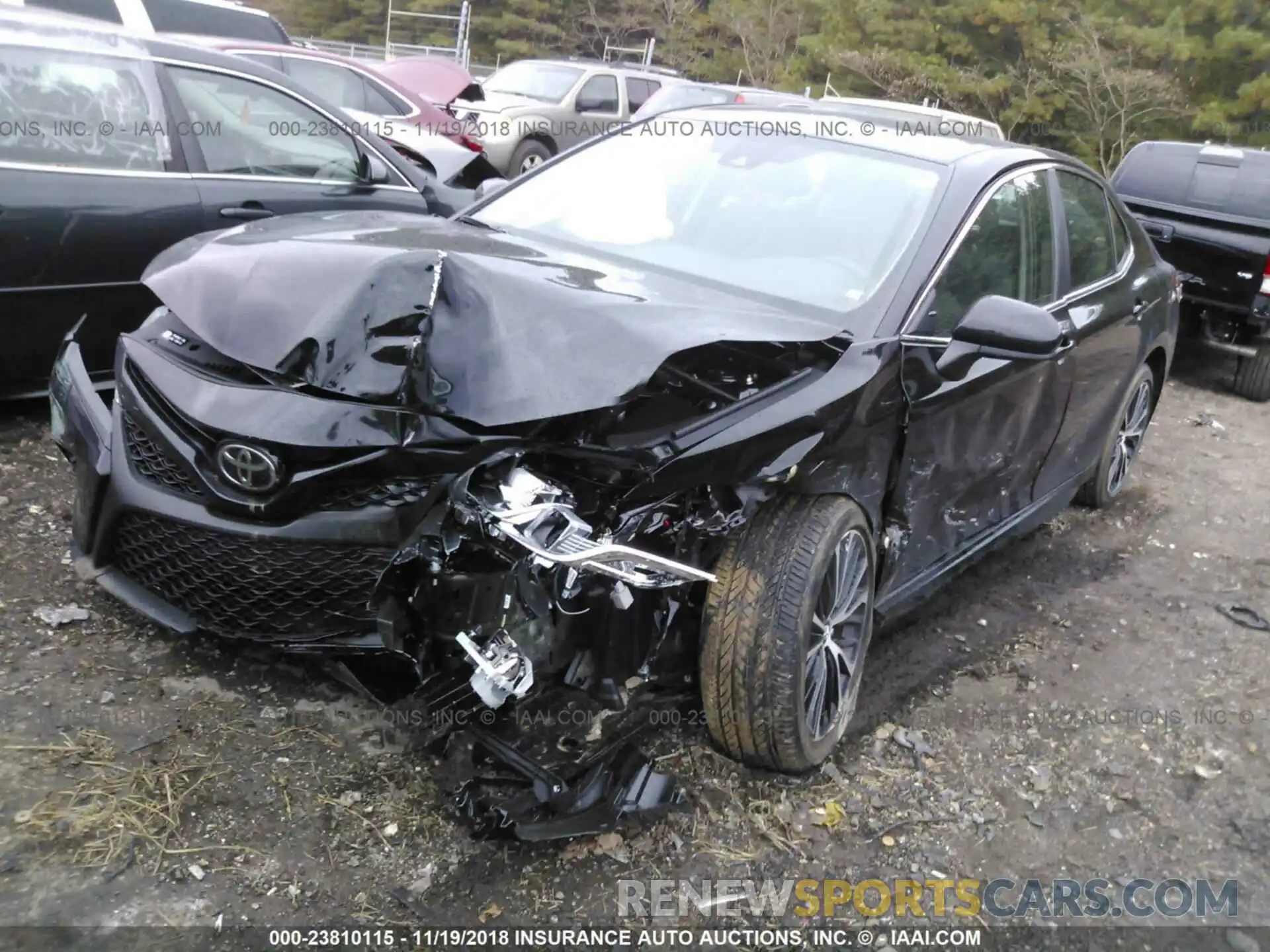 2 Photograph of a damaged car 4T1B11HK6KU685775 TOYOTA CAMRY 2019