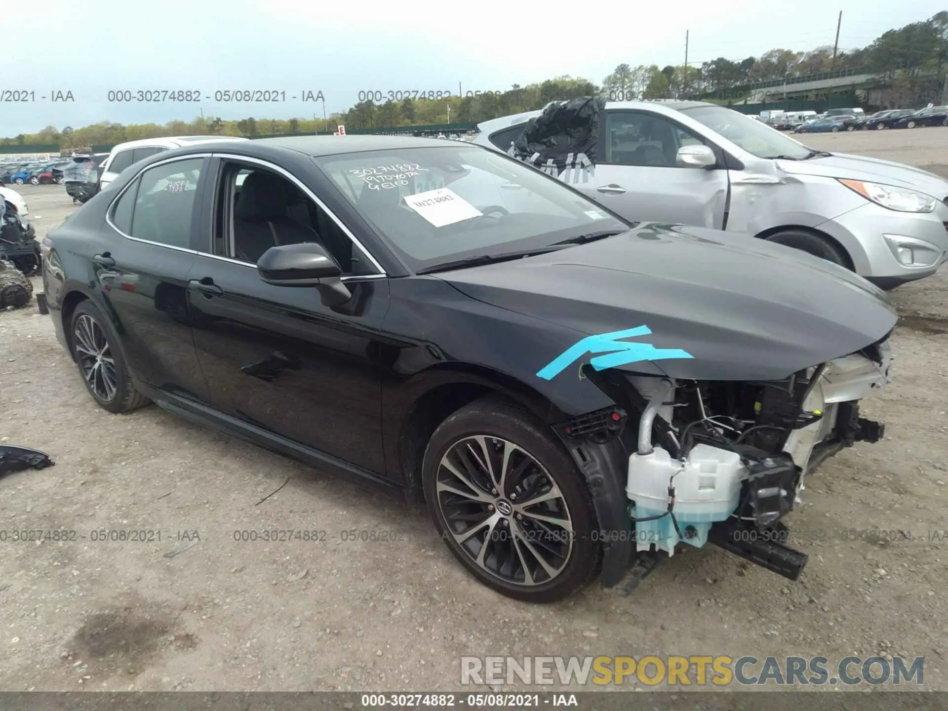 1 Photograph of a damaged car 4T1B11HK6KU686117 TOYOTA CAMRY 2019