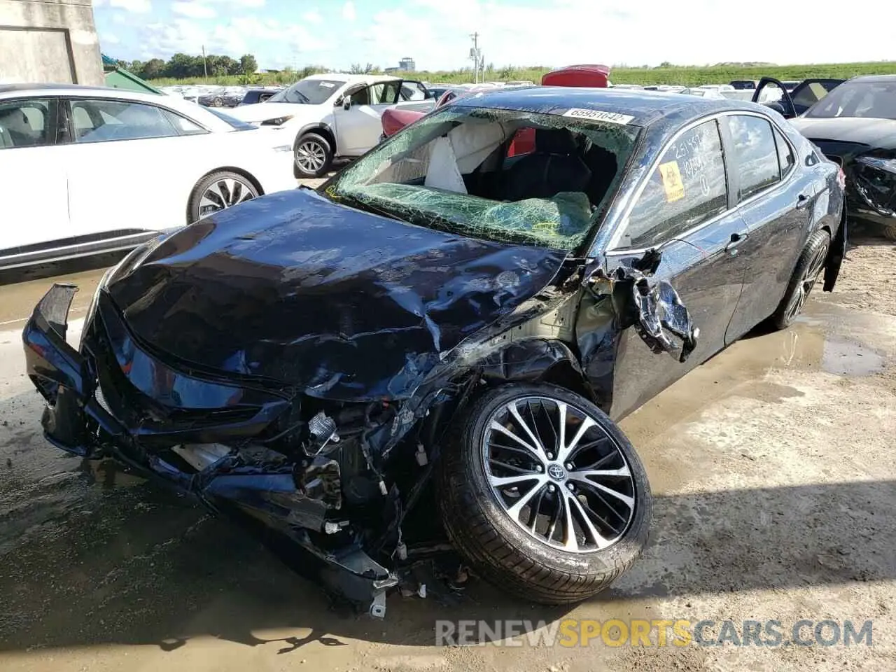 2 Photograph of a damaged car 4T1B11HK6KU688062 TOYOTA CAMRY 2019