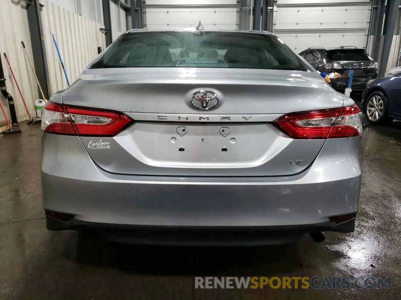 6 Photograph of a damaged car 4T1B11HK6KU691737 TOYOTA CAMRY 2019