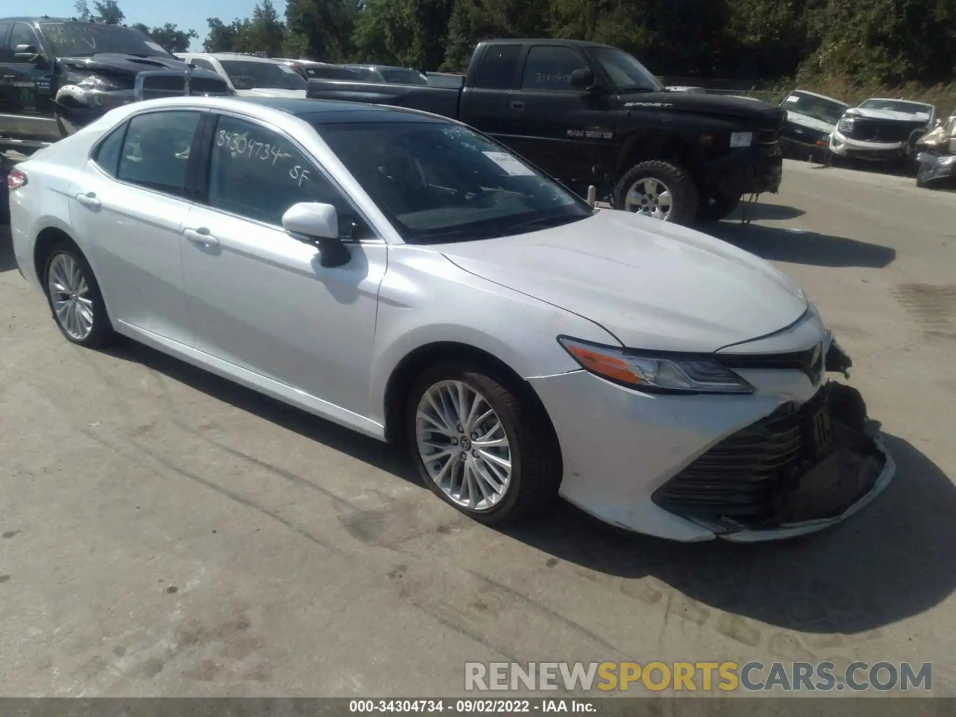 1 Photograph of a damaged car 4T1B11HK6KU693908 TOYOTA CAMRY 2019